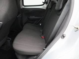 Voertuigafbeelding 8