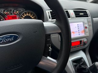 Voertuigafbeelding 24