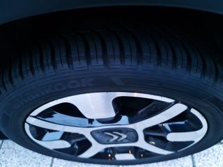 Voertuigafbeelding 12