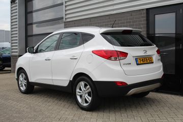 Voertuigafbeelding 6