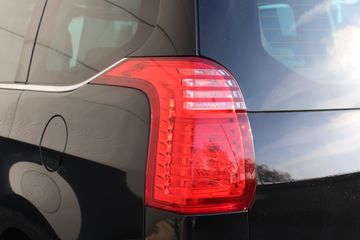 Voertuigafbeelding 32