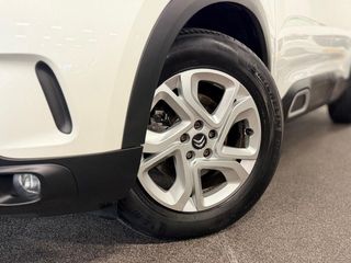 Voertuigafbeelding 8