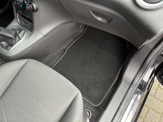 Voertuigafbeelding 39