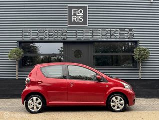 Voertuigafbeelding 4