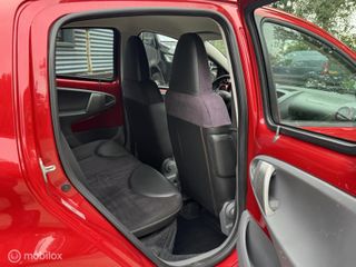 Voertuigafbeelding 9