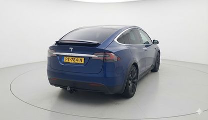 Voertuigafbeelding 4