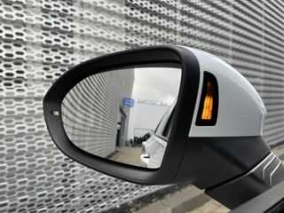 Voertuigafbeelding 37