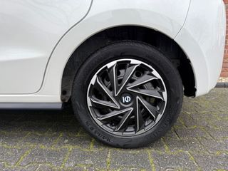 Voertuigafbeelding 11