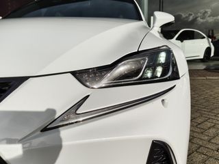 Voertuigafbeelding 35