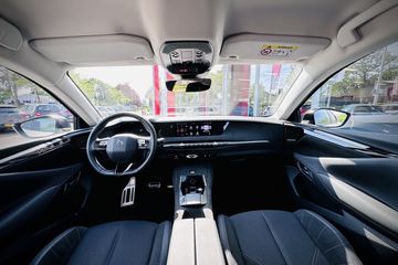 Voertuigafbeelding 14