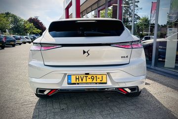 Voertuigafbeelding 8