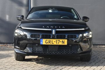 Voertuigafbeelding 3