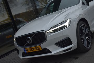 Voertuigafbeelding 4