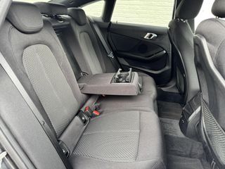 Voertuigafbeelding 34