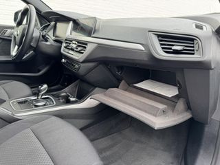 Voertuigafbeelding 38