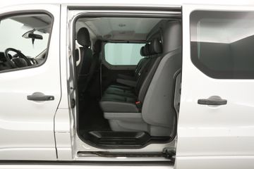 Voertuigafbeelding 6