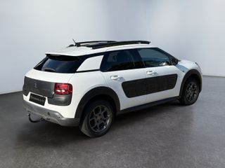 Voertuigafbeelding 4