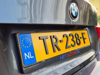 Voertuigafbeelding 8