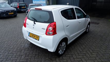 Voertuigafbeelding 3