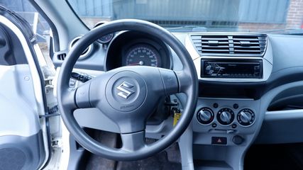 Voertuigafbeelding 8