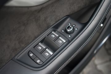 Voertuigafbeelding 46