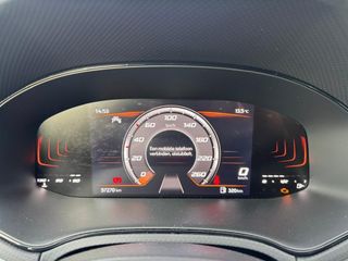 Voertuigafbeelding 12