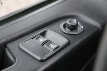 Voertuigafbeelding 21