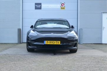 Voertuigafbeelding 4