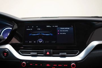 Voertuigafbeelding 9