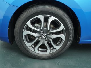 Voertuigafbeelding 9