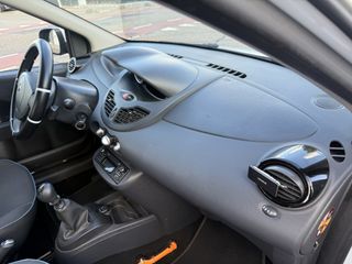 Voertuigafbeelding 19