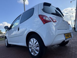 Voertuigafbeelding 2