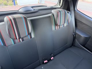 Voertuigafbeelding 42