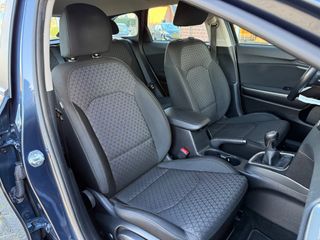 Voertuigafbeelding 35