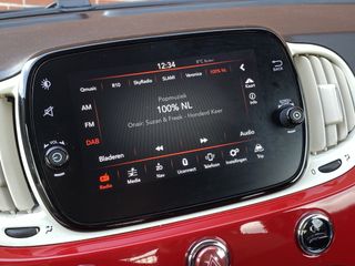 Voertuigafbeelding 12