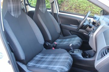 Voertuigafbeelding 12