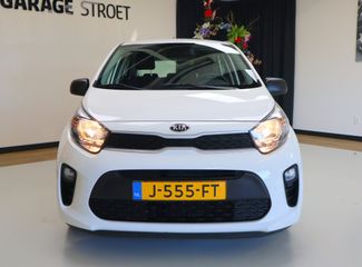 Voertuigafbeelding 9