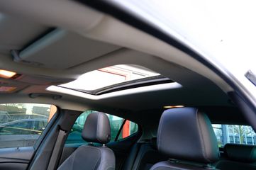 Voertuigafbeelding 19