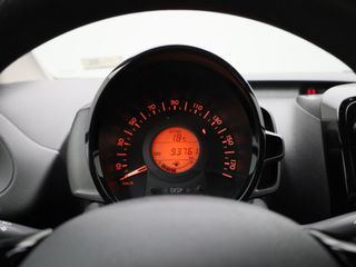 Voertuigafbeelding 12