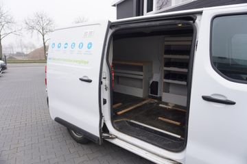 Voertuigafbeelding 7