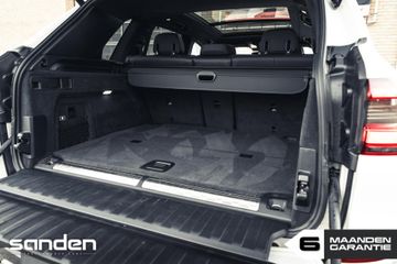 Voertuigafbeelding 104