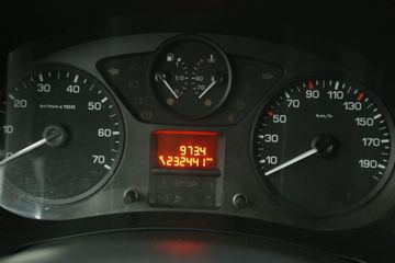 Voertuigafbeelding 13