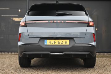 Voertuigafbeelding 4