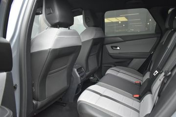 Voertuigafbeelding 9