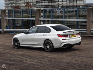 Voertuigafbeelding 8