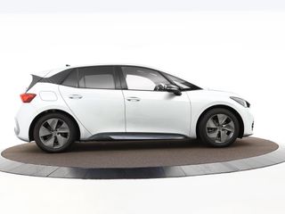 Voertuigafbeelding 24