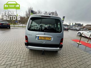 Voertuigafbeelding 9