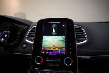 Voertuigafbeelding 6