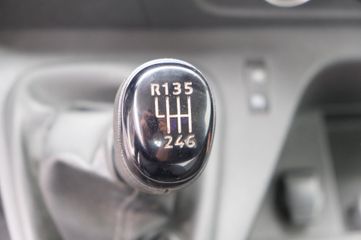 Voertuigafbeelding 16