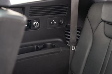 Voertuigafbeelding 48